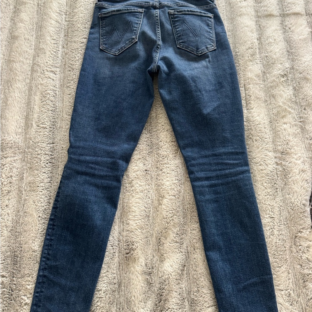 MOTHER Skinny Jeans with Subtle Fading.High waisted looker Wash/let’s split - Picture 2 of 6